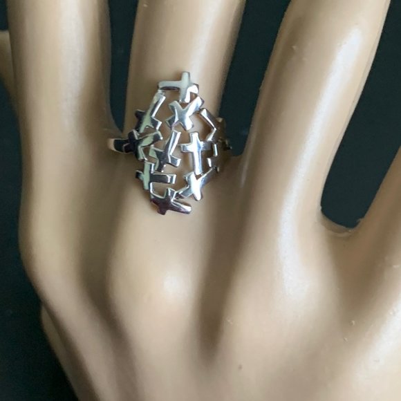 Sterling Crosses Ring (NWOT)) - Picture 3 of 6